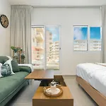 Nature-Themed Stay With 4K Projector