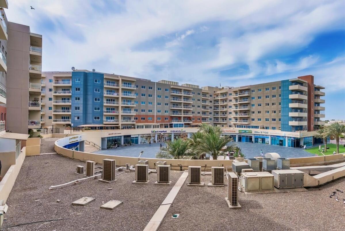 Nature-themed With 4k Projector Apartment Abu Dhabi